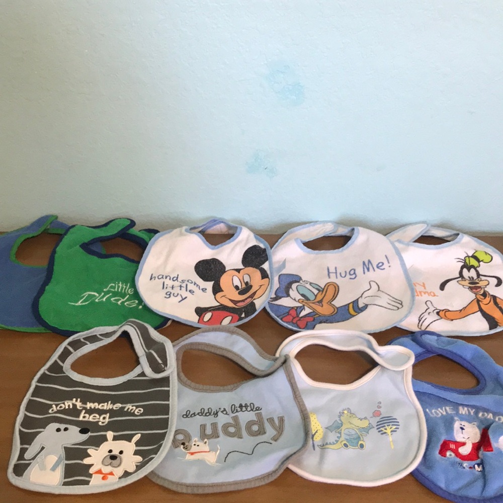 3/$10 Bundle of 9 bibs